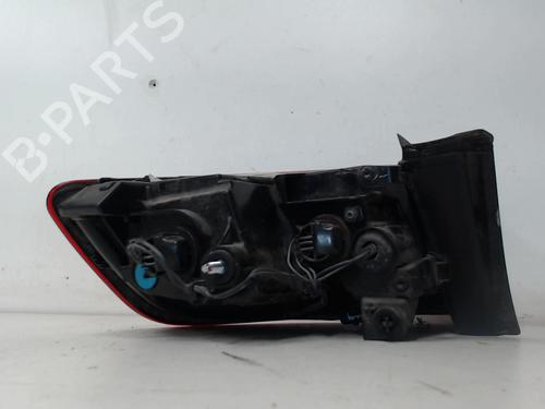 Used Right taillight Right taillight RENAULT MEGANE IV Hatchback (B9A/M/N_) 1.5 dCi 110 (B9A3) (110 hp) 30577327 30577327