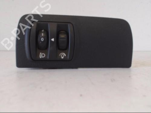 Used Headlight switch RENAULT MEGANE III Grandtour (KZ0/1) 1.5 dCi (KZ09, KZ0D, KZ1G, KZ29, KZ14, KZ1W, KZ10, KZ1F,... (110 hp) 26992581