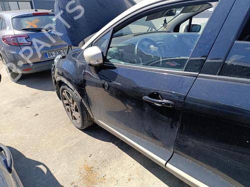 Used Left front door Left front door 38789018 38789018