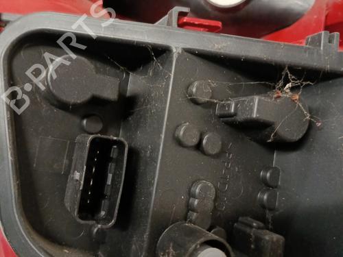 Used Left taillight Left taillight RENAULT CLIO III (BR0/1, CR0/1) 1.2 16V (BR02, BR0J, BR11, CR02, CR0J, CR11) (75 hp) 33651209 33651209