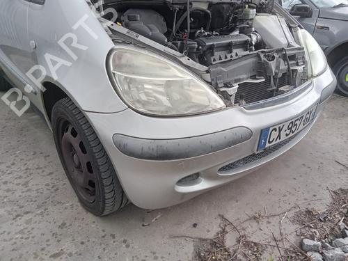 Used Right headlight Right headlight MERCEDES-BENZ A-CLASS (W168) A 170 CDI (168.009, 168.109) (95 hp) 33170499 33170499