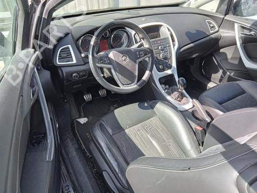 Used Right front seat OPEL ASTRA J GTC 1.7 CDTI (08) (110 hp) 27008726