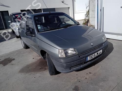 Gebruikte RENAULT CLIO I (B/C57_, 5/357_) 1.2 (B/C/S572) (60 hp) 3936189 Onderdelen