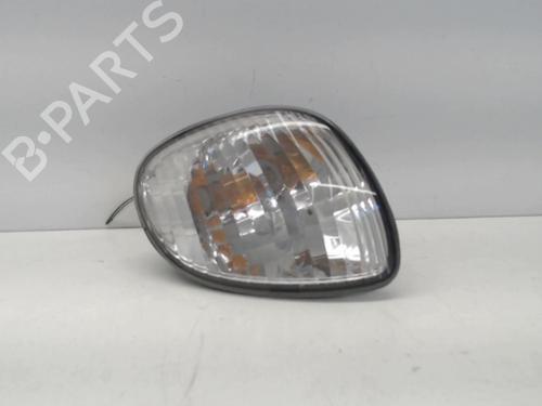 Used Right front indicator TOYOTA COROLLA Liftback (_E11_) 2.0 D-4D (CDE110_, CDE110R) (90 hp) 26992313