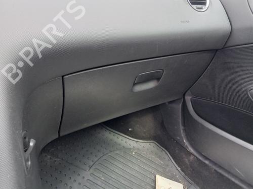 Used Glove box PEUGEOT 308 I (4A_, 4C_) 1.6 HDi (109 hp) 28692493