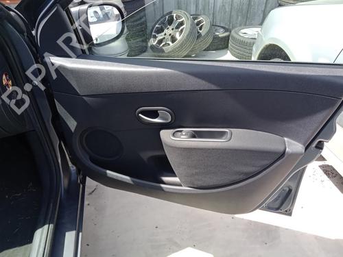Used Front right interior door handle RENAULT CLIO III (BR0/1, CR0/1) 1.5 dCi (C/BR0G, C/BR1G) (68 hp) 27017105