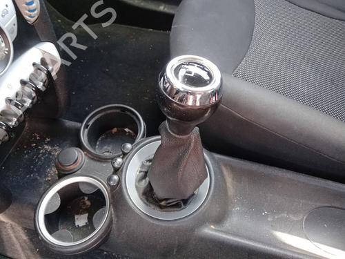 Used Gear lever MINI MINI (R56) Cooper (120 hp) 27012162