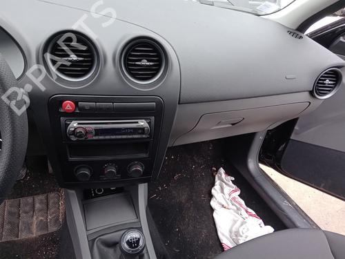 Used Warning switch SEAT IBIZA III (6L1) 1.4 16V (86 hp) 26984987