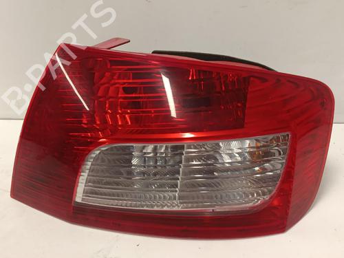 left-taillight-peugeot-407-6d_-2004-2005-2006-2007-2008-2009-2010-2011-38477173 main image