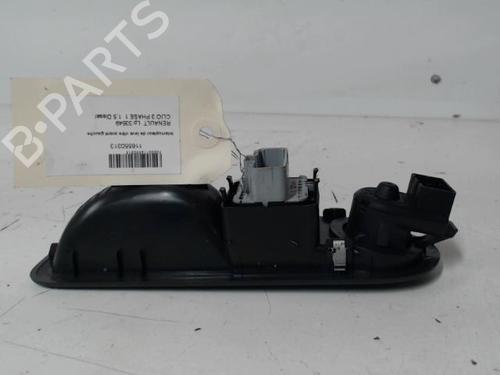 Used Left front window switch Left front window switch RENAULT CLIO III (BR0/1, CR0/1) 1.5 dCi (BR17, CR17) (86 hp) 30689841 30689841