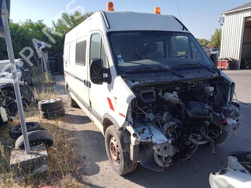 Used Front right exterior door handle RENAULT MASTER II Van (FD) 2.5 dCi (101 hp) 27504738