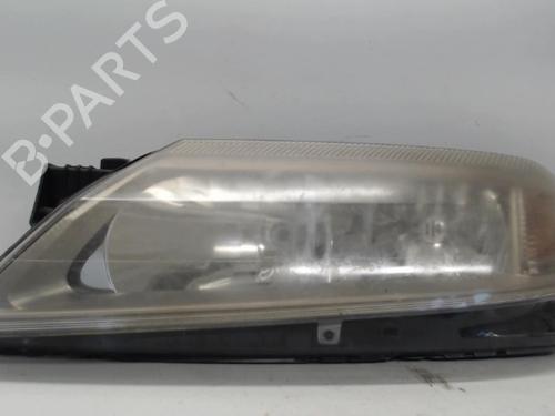 Phare gauche RENAULT LAGUNA II (BG0/1_) 2.2 dCi (BG0F) (150 hp) 26988240