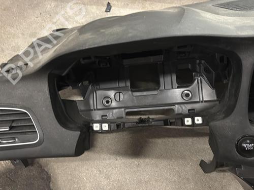 Dashboard RENAULT MEGANE IV Hatchback (B9A/M/N_) 1.5 dCi 110 (B9A3) | BP30889039C46 - Image 4