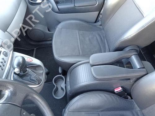 Used Seat buckle RENAULT GRAND SCÉNIC II (JM0/1_) 2.0 dCi (JM1K) (150 hp) 26995377