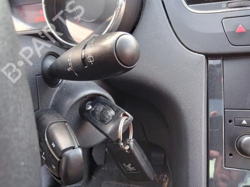 Used Ignition barrel PEUGEOT 5008 (0U_, 0E_) 1.6 HDi (110 hp) 29300442