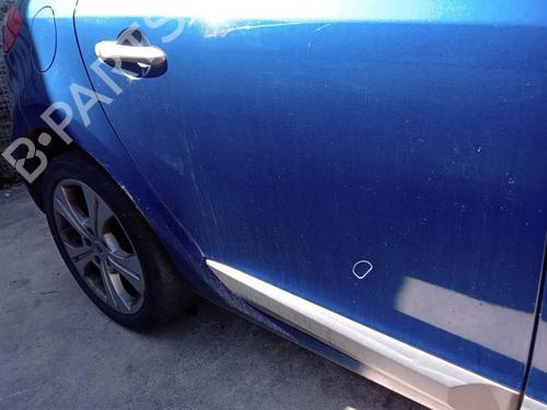 Dør højre bagtil Dør højre bagtil RENAULT MEGANE III Hatchback (BZ0/1_, B3_) 1.5 dCi (BZ09, BZ0D, BZ1W, BZ29, BZ14) (110 hp) 27026114 27026114