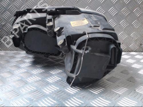 Right headlight VW TOURAN (1T1, 1T2) 2.0 TDI | BP27022515C29