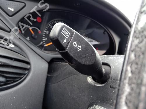 Used Switch FORD FOCUS I (DAW, DBW) 2.0 16V (131 hp) 27000394