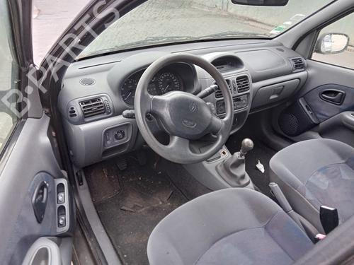 Used Seat buckle RENAULT CLIO II Hatchback Van (SB0/1/2_) 1.9 D (SB0R) (54 hp) 29210496