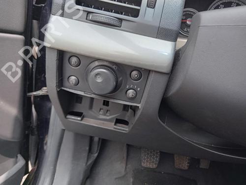Used Headlight switch OPEL VECTRA B (J96) 1.7 TD (F19) (82 hp) 27006805