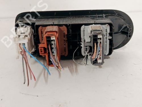 Left front window switch RENAULT SCÉNIC II (JM0/1_) 1.5 dCi (JM0F) | BP35782606I27 - Image 3