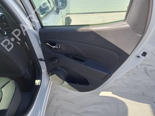 Højre bagtil invendig håndtag RENAULT CLIO IV (BH_) 1.5 dCi 75 (75 hp) 26988819