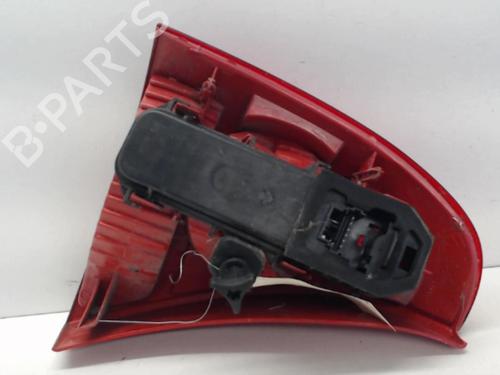 Højre baglygte RENAULT CLIO II (BB_, CB_) 1.2 (BB0A, BB0F, BB10, BB1K, BB28, BB2D, BB2H, CB0A,... (58 hp) 27019679