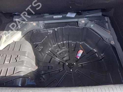 Right front fog light RENAULT MEGANE IV Hatchback (B9A/M/N_) 1.6 dCi 130 (B9A4) | BP30156894C31