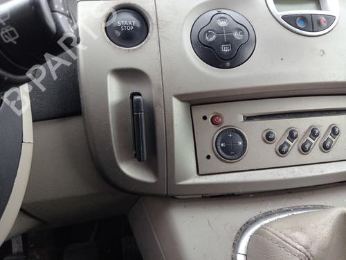 Used Card reader Card reader RENAULT SCÉNIC II (JM0/1_) [2003-2010] 34184870 34184870