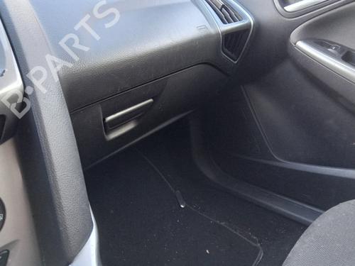 Used Glove box FORD FOCUS III 1.6 TDCi (115 hp) 27001163