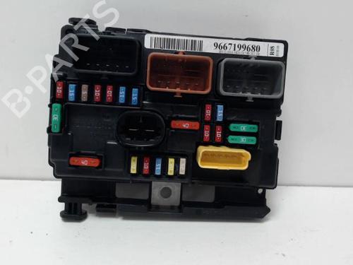 Used Fuse box CITROËN C3 Picasso (SH_) 1.6 BlueHDi 100 (99 hp) 27024634