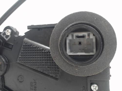 Used Front right lock TOYOTA YARIS (_P9_) 1.4 D-4D (NLP90_, NLP90R) (90 hp) 26991924
