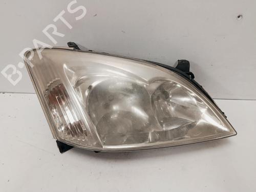 Højre forlygte Højre forlygte TOYOTA COROLLA (_E12_) 2.0 D-4D (CDE120R, CDE120L_) (116 hp) 39505268 39505268