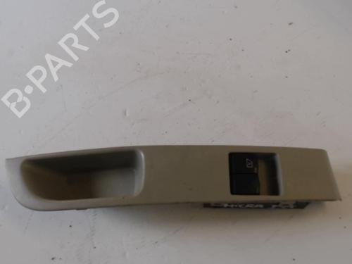 Used Switch NISSAN MICRA III (K12) 1.2 16V (80 hp) 27011168