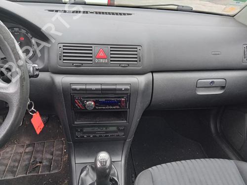 Handskerum SKODA OCTAVIA I (1U2) 1.9 TDI (110 hp) 27021965