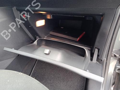 Used Glove box Glove box CITROËN C3 II (SC_) 1.6 HDi (92 hp) 34379902 34379902