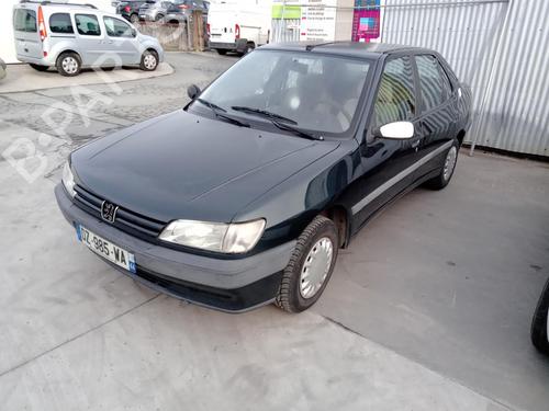 Used Left front driveshaft PEUGEOT 306 Hatchback (7A, 7C, N3, N5) 1.9 D (68 hp) 27024106