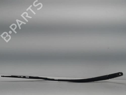 Used Front windshield wiper arm TOYOTA YARIS (_P9_) 1.0 VVT-i (KSP90_, KSP90R) (69 hp) 27004411