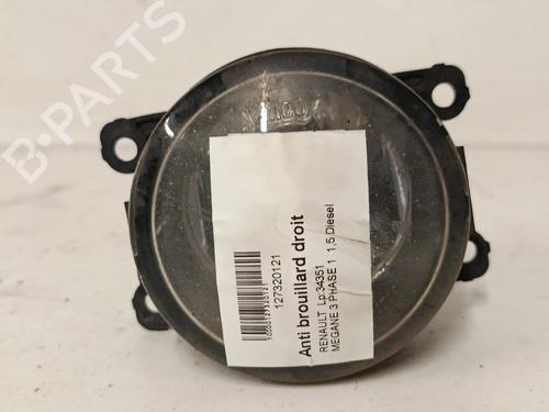 right-front-fog-light-renault-megane-iii-hatchback-bz01_-b3_-2008-36371614 main image