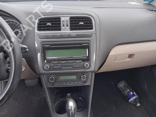 Radio VW POLO V (6R1, 6C1) 1.6 TDI | BP27015837E6 