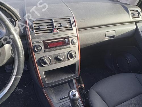 Porta-luvas MERCEDES-BENZ A-CLASS (W169) A 180 CDI (169.007, 169.307) (109 hp) 31217977