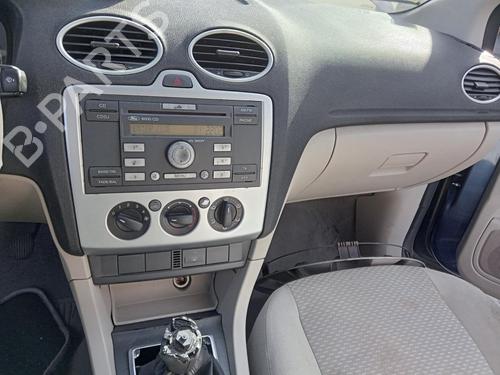 Used Glove box FORD FOCUS II (DA_, HCP, DP) 1.6 Ti (115 hp) 27003777