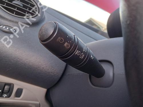 Used Switch RENAULT TWINGO II (CN0_) 1.2 (CN0D) (58 hp) 32176543