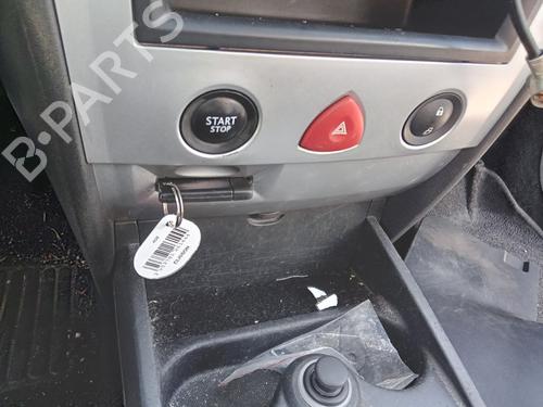 Used Switch Switch RENAULT MEGANE II Estate (KM0/1_) [2003-2012] 33869985 33869985