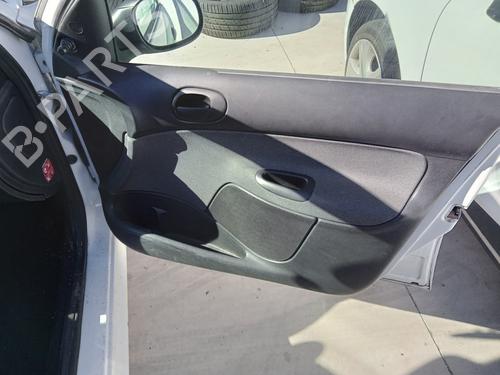 Used Front right interior door handle PEUGEOT 206+ (2L_, 2M_) 1.4 i (73 hp) 27000203