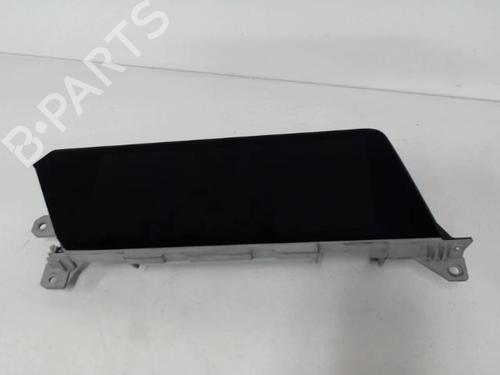 Used Display monitor BMW 1 (F40) 116 d (116 hp) 26984626