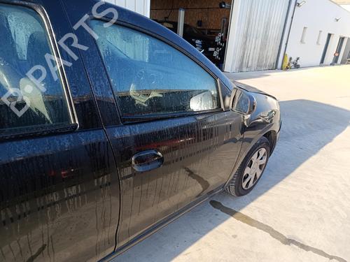 right-front-door-dacia-sandero-ii-2012-40497827 main image