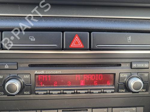 Used Radio AUDI A4 B7 Avant (8ED) 2.0 TDI (140 hp) 26990668