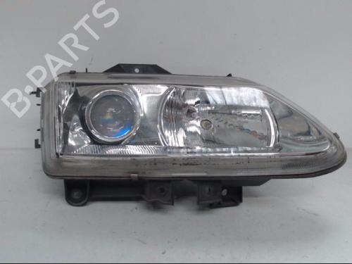 Used Right headlight RENAULT ESPACE III (JE0_) 2.2 dCi (JE0K) (130 hp) 26992773