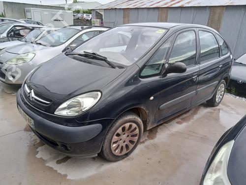 Used Left front brake caliper CITROËN XSARA PICASSO (N68) 1.8 16V (115 hp) 26980883